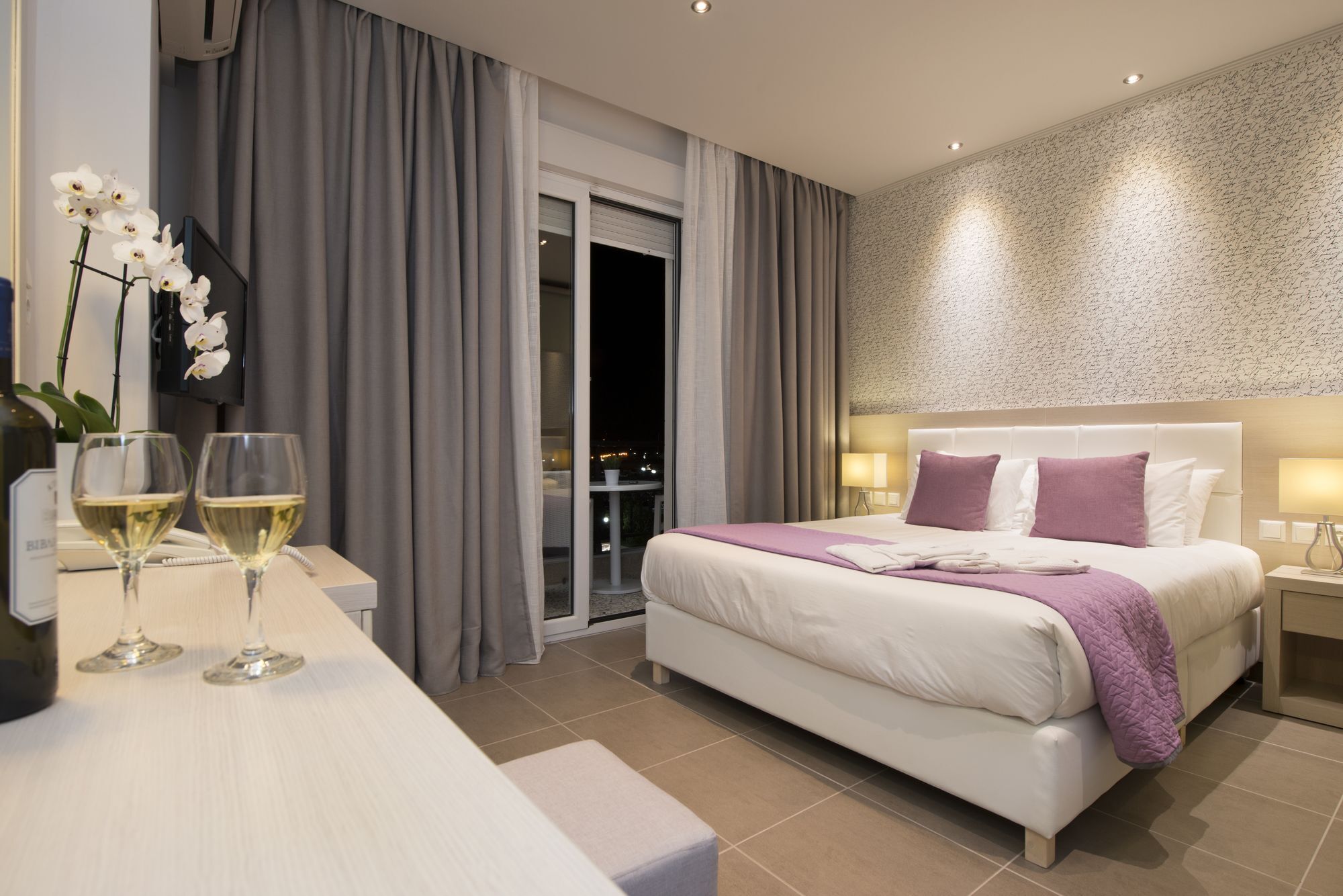 Angelica Hotel Ліменас Екстер'єр фото