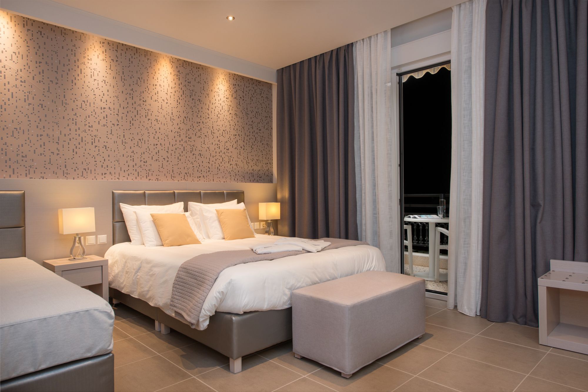 Angelica Hotel Ліменас Екстер'єр фото